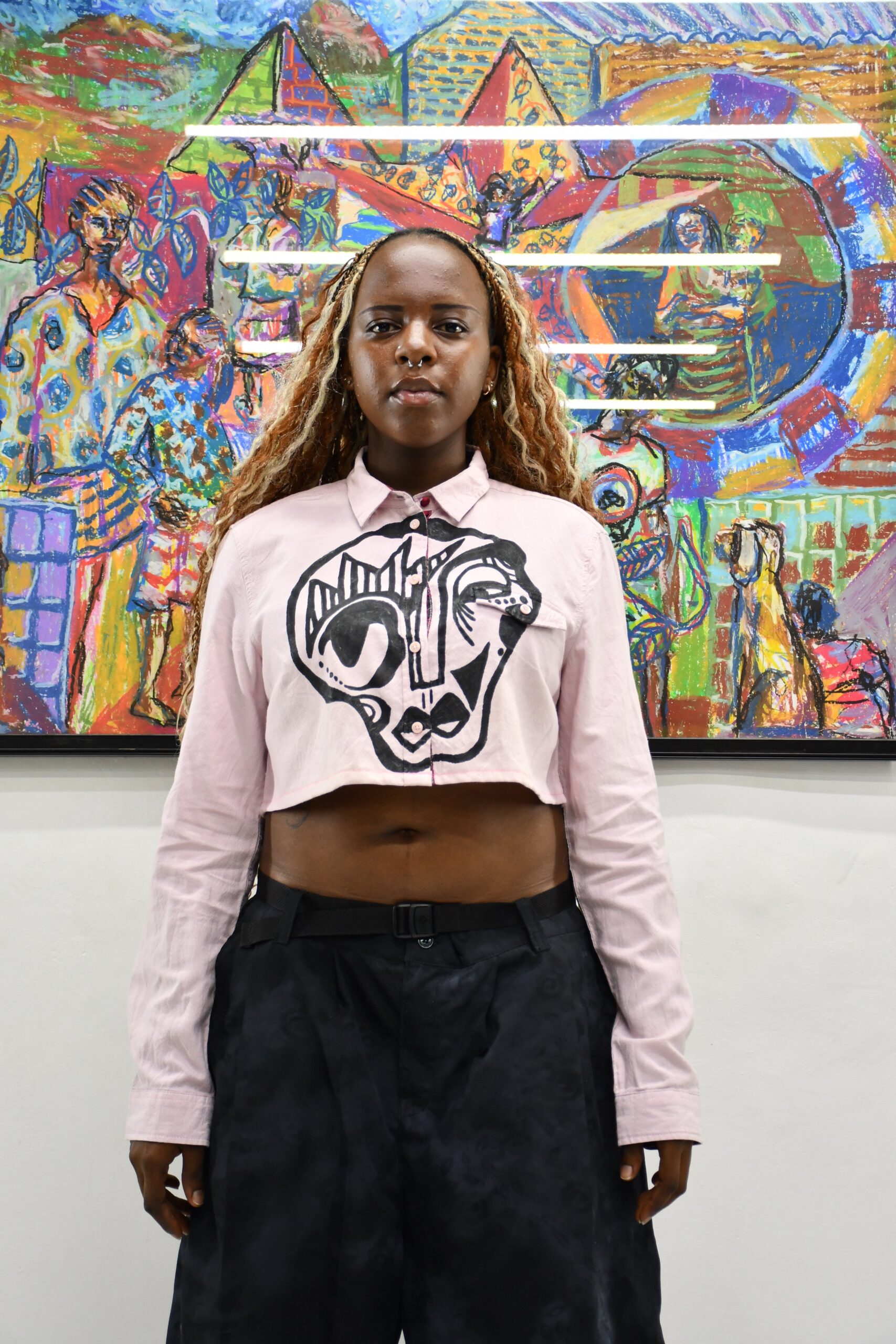 Handpainted crop shirt
Small - medium - Image 2