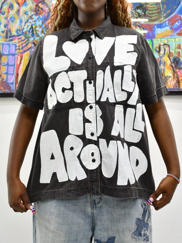 Handpainted shirt

Medium